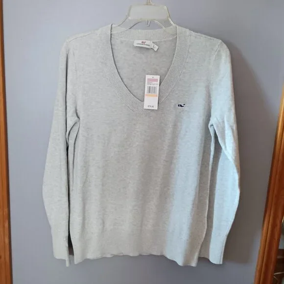 New Vineyard Vines Heritage Cotton V Neck Sweater, size S - Picture 1 of 6